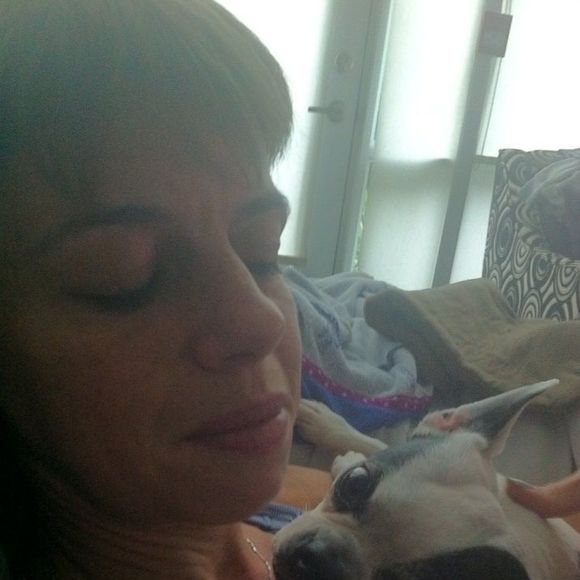 Meet your Posher, Jennifer - Picture 1 of 1